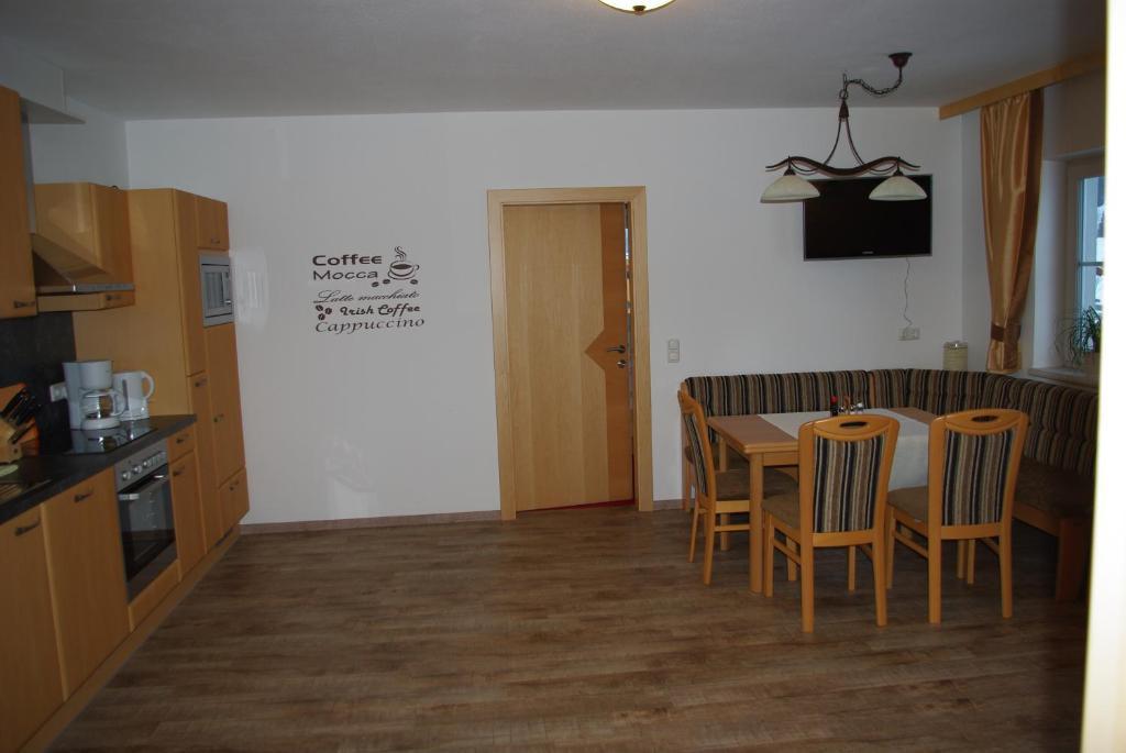 Appartement Tauernhof Клайнарл Стая снимка